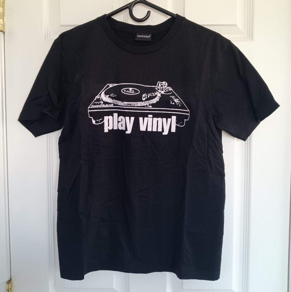 TECHNICS DJ T SHIRT MENS SIZE XL